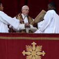 Vaticano quer renovar músicas litúrgicas para Missas