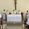 Missa Crismal, dos Santos Óleos e da Unidade foi celebrada antecipadamente na terça-feira (30) na Diocese de Barra do Garças